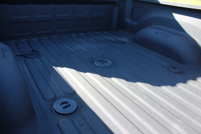 Used 2024 RAM 2500 Big Horn w/ Night Edition AWD/4WD image 14
