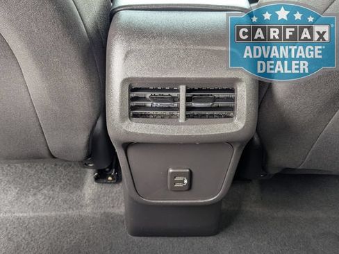 Certified 2024 Chevrolet Equinox LT AWD/4WD image 15