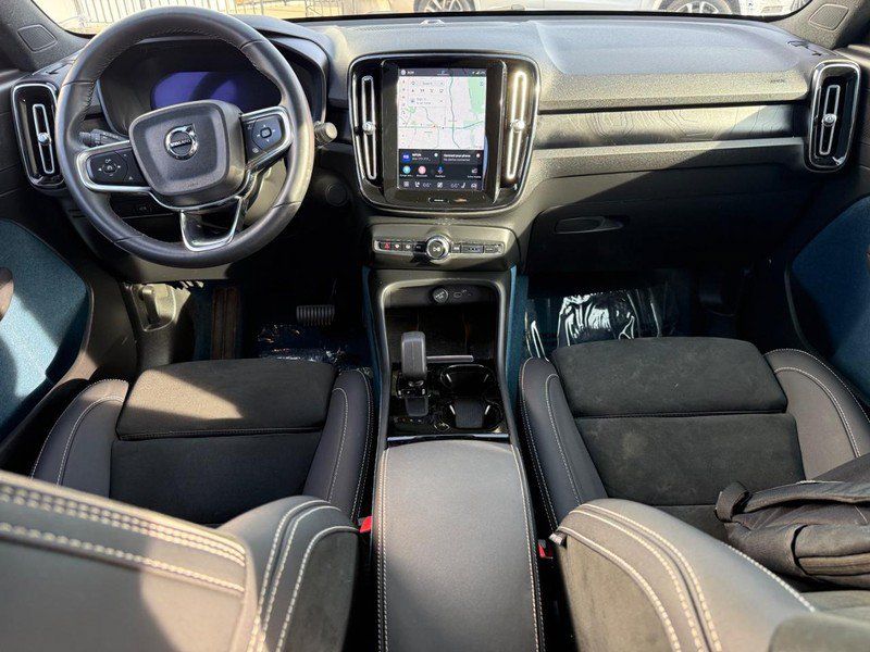 Certified 2023 Volvo C40 P8 Recharge Ultimate AWD/4WD image 12