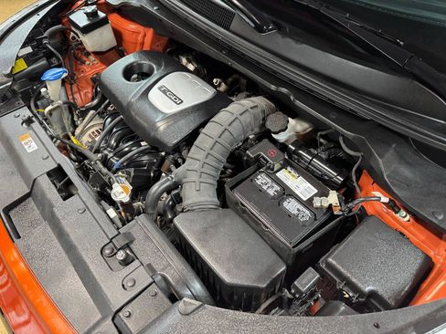 Used 2018 Kia Soul ! w/ Tech Package FWD image 37
