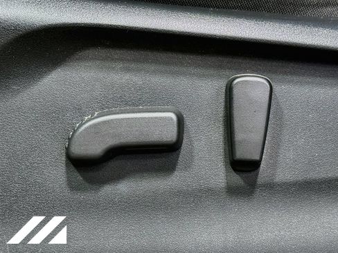 Used 2020 Subaru Ascent Premium w/ Sport Package AWD/4WD image 21