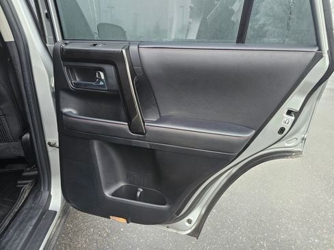 Used 2024 Toyota 4Runner TRD Off-Road Premium image 14