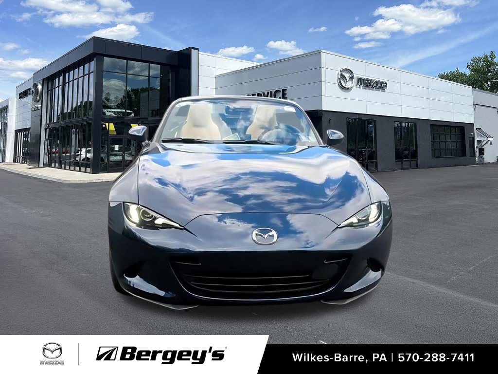 New 2026 MAZDA MX-5 Miata Grand Touring w/ Weather Package RWD image 3