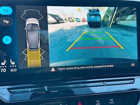 Used 2024 Volkswagen ID.4 S image 14