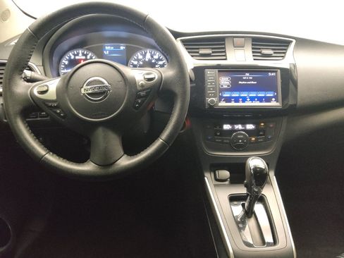 Used 2019 Nissan Sentra SV w/ Special Edition Package FWD image 22