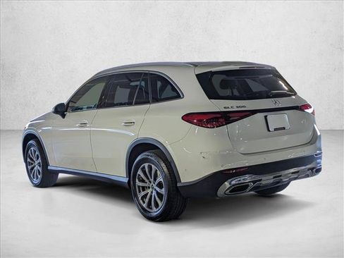 Used 2024 Mercedes-Benz GLC 300 image 11
