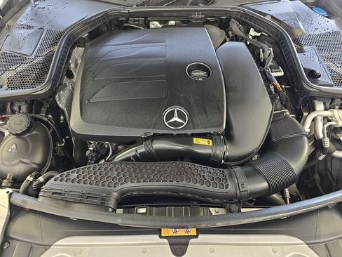 Used 2019 Mercedes-Benz C 300 Sedan image 35