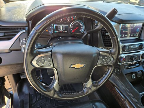 Used 2020 Chevrolet Tahoe LT image 14