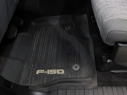 Used 2023 Ford F150 XLT w/ XTR Package image 29