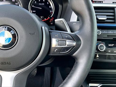 Used 2020 BMW 230i Convertible w/ M Sport Package RWD image 20