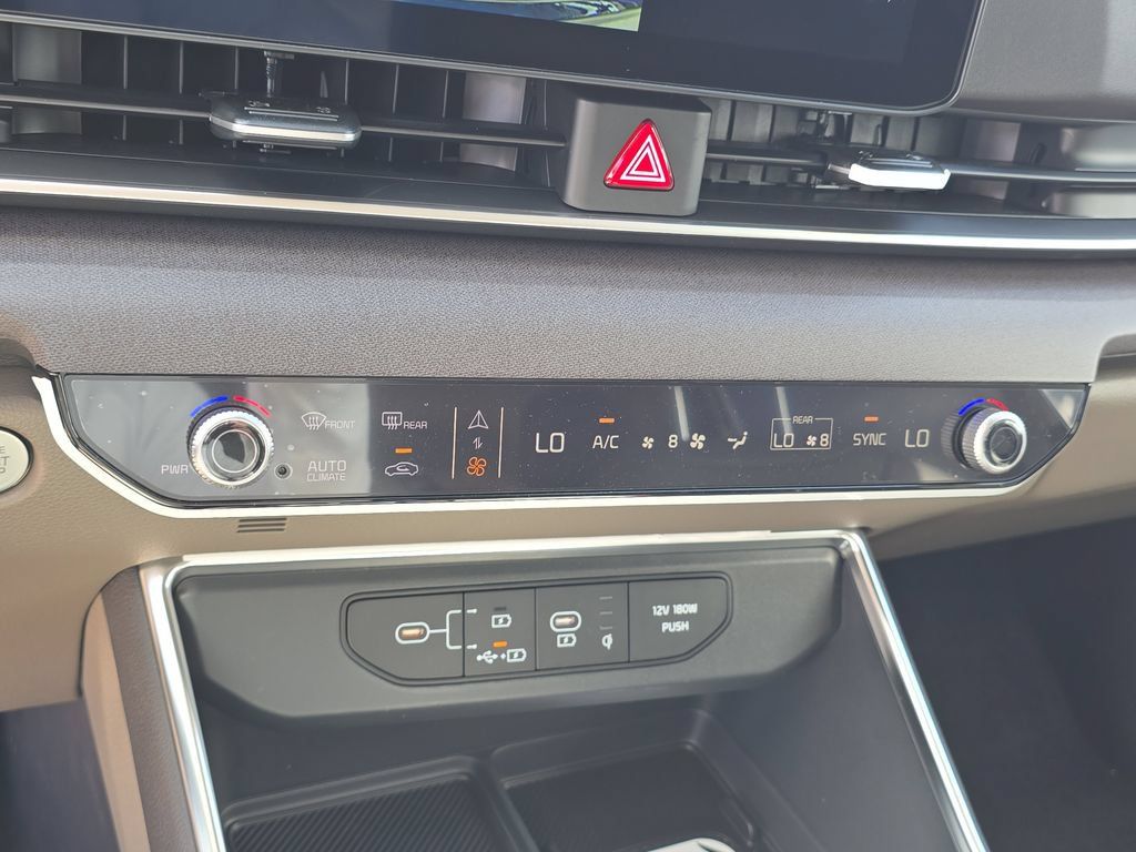 New 2026 Kia Carnival EX FWD image 26