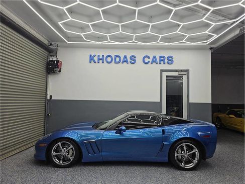 Used 2010 Chevrolet Corvette Grand Sport w/ Preferred Equipment Group image 1