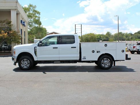 Used 2025 Ford F350 XLT AWD/4WD image 10