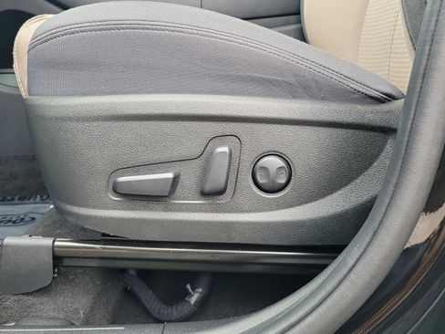 Used 2023 Hyundai Santa Fe SEL image 14