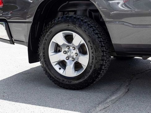 Used 2020 RAM 1500 Big Horn AWD/4WD image 7