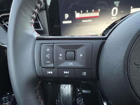 New 2026 Nissan Kicks SR w/ Cold Weather Package image 23