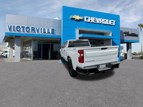 Used 2020 Chevrolet Silverado 1500 LT Trail Boss AWD/4WD image 7