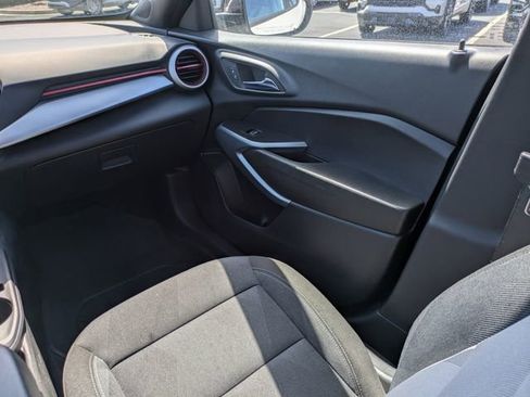 Used 2024 Chevrolet Trax RS w/ Driver Confidence Package image 17