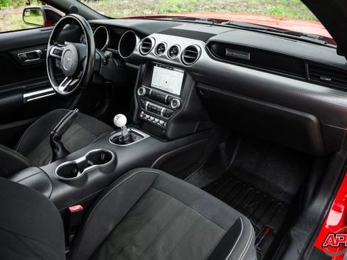 Used 2019 Ford Mustang GT w/ Black Accent Package RWD image 24