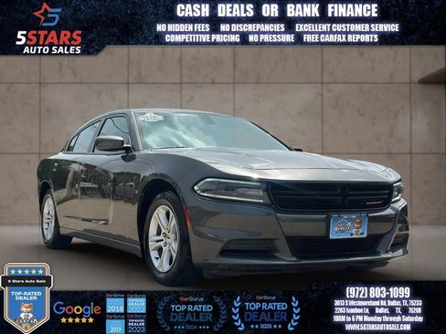 Used 2020 Dodge Charger SXT RWD image 1