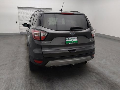 Used 2017 Ford Escape SE w/ Equipment Group 201A image 6