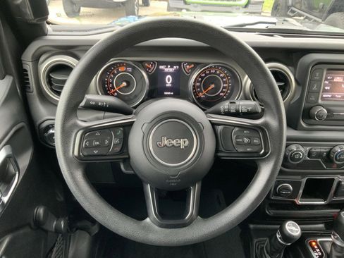 Used 2020 Jeep Wrangler Unlimited Sport image 22
