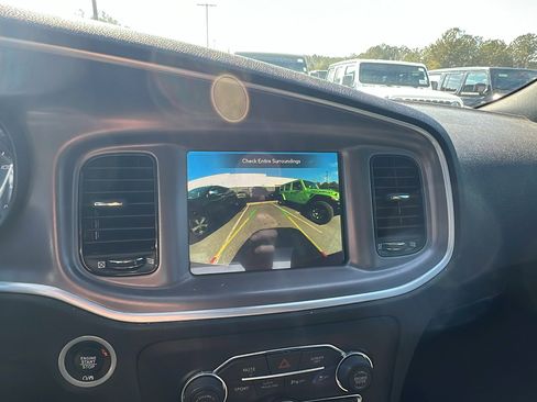 Used 2022 Dodge Charger GT w/ Blacktop Package image 31