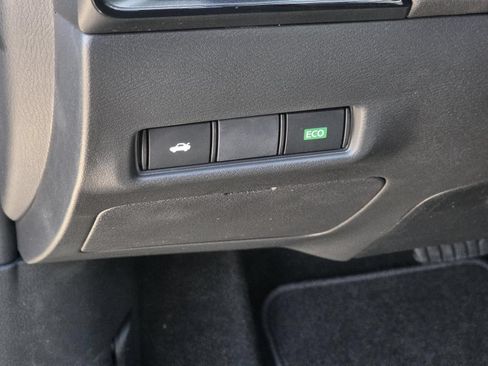 New 2027 Nissan Sentra S w/ Floor Mat Package FWD image 18
