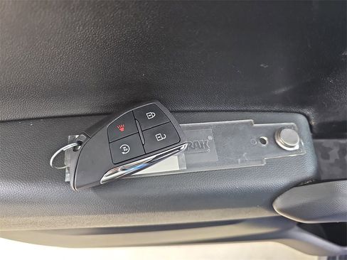 Certified 2024 Chevrolet Colorado Trail Boss w/ Advanced Trailering Package image 39