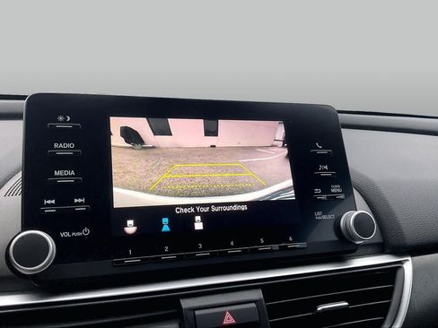 Used 2020 Honda Accord LX image 26