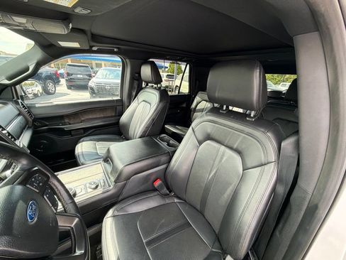 Used 2021 Ford Expedition Max Limited AWD/4WD image 12