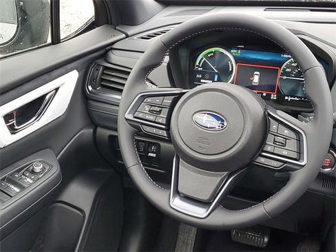 New 2025 Subaru Forester Limited image 15