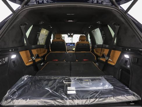Used 2027 BMW X7 xDrive40i w/ Executive Package AWD/4WD image 30