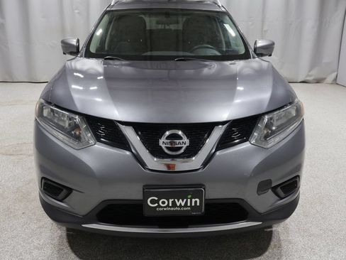 Used 2016 Nissan Rogue SV w/ SV Premium Package AWD/4WD image 9
