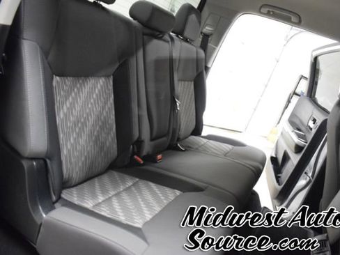 Used 2021 Toyota Tundra SR5 AWD/4WD image 23