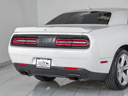 Used 2018 Dodge Challenger R/T w/ Sound Group image 56