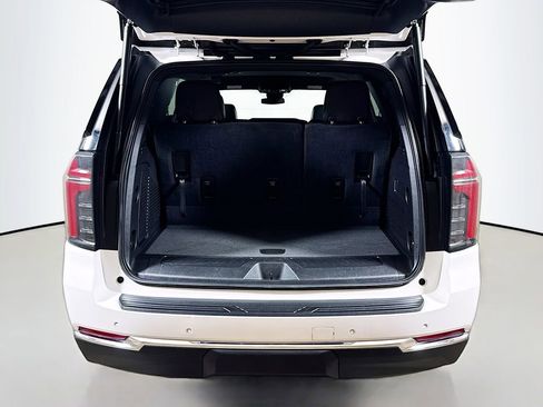 Used 2025 Chevrolet Tahoe LT image 24