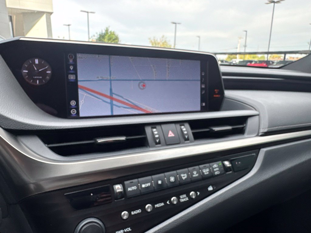 Used 2019 Lexus ES 350 w/ Premium Package FWD image 9
