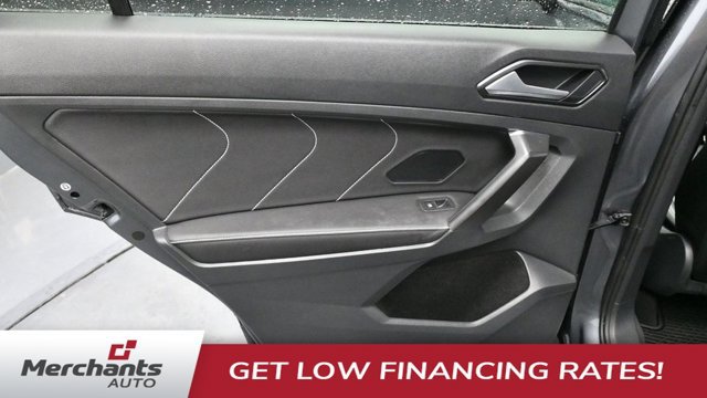 Used 2022 Volkswagen Tiguan SE R-Line AWD/4WD image 15