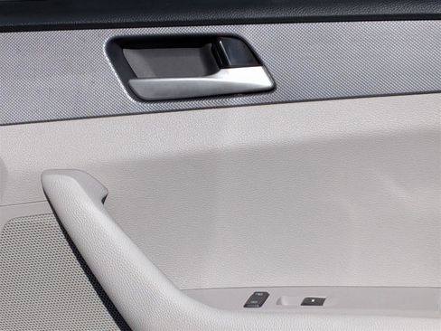 Used 2019 Hyundai Sonata SE image 29