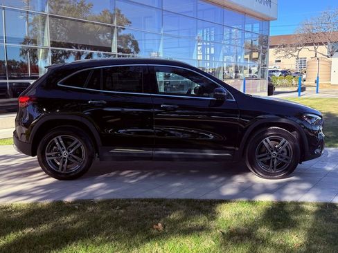 Used 2025 Mercedes-Benz GLA 250 GLA 250 w/ Exclusive Package image 6