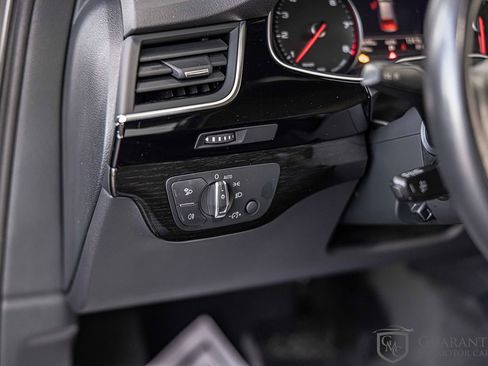 Used 2019 Audi Q7 3.0T Premium w/ Convenience Package image 22