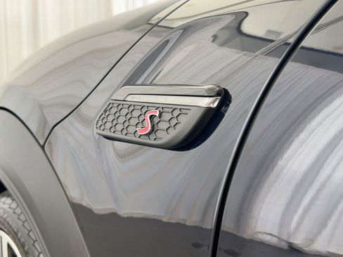 Used 2023 MINI Cooper S image 33