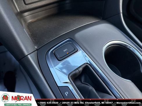 Used 2023 Chevrolet Equinox LS w/ LS Convenience Package image 19