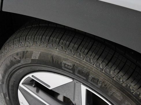 Used 2025 Hyundai Tucson SEL AWD/4WD image 19