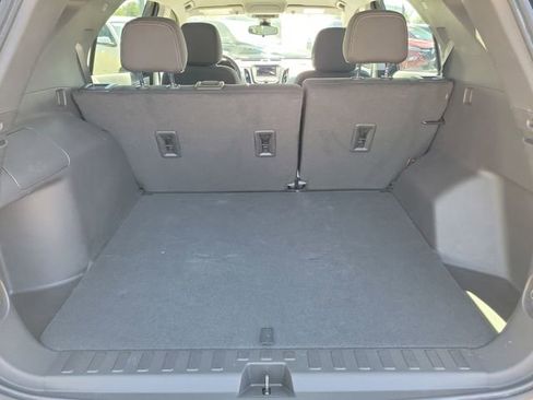 Certified 2024 Chevrolet Equinox LS w/ Midnight Edition image 9