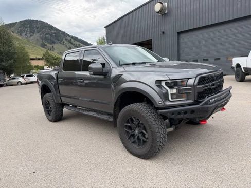 Used 2019 Ford F150 Raptor w/ Equipment Group 802A Luxury AWD/4WD image 7
