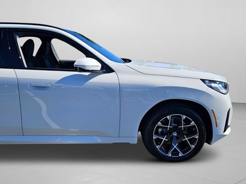 New 2026 BMW X3 xDrive30i w/ Premium Package AWD/4WD image 32