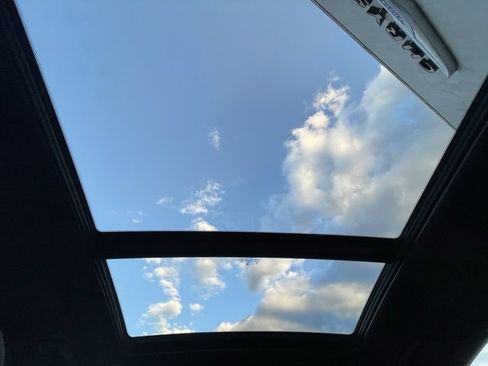 Used 2019 BMW X5 xDrive40i w/ Premium Package 2 image 24