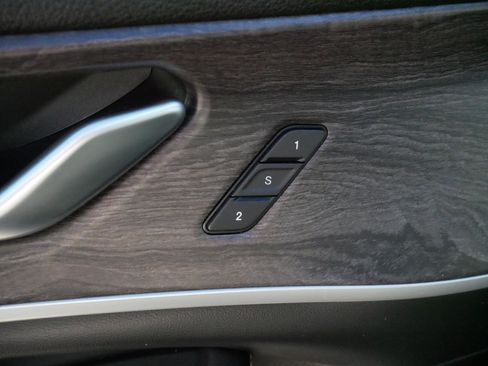 Used 2023 Jeep Grand Cherokee L Limited w/ Trailer Tow Group (B) image 19